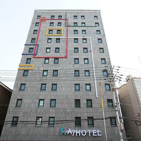 A7 Hotel Сувон Экстерьер фото
