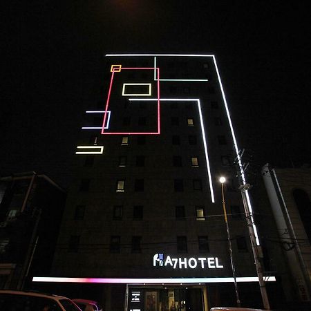 A7 Hotel Сувон Экстерьер фото
